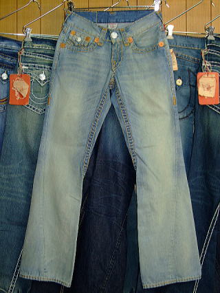 who made true religion jeans